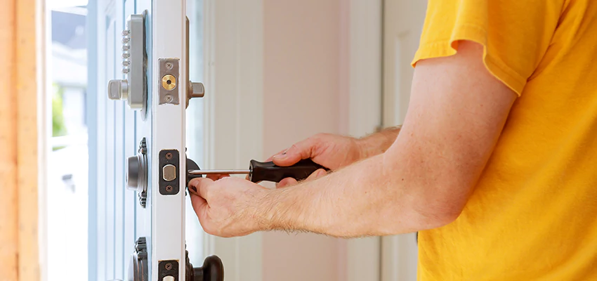 Eviction Locksmith For Key Fob Replacement Services in Des Plaines, IL