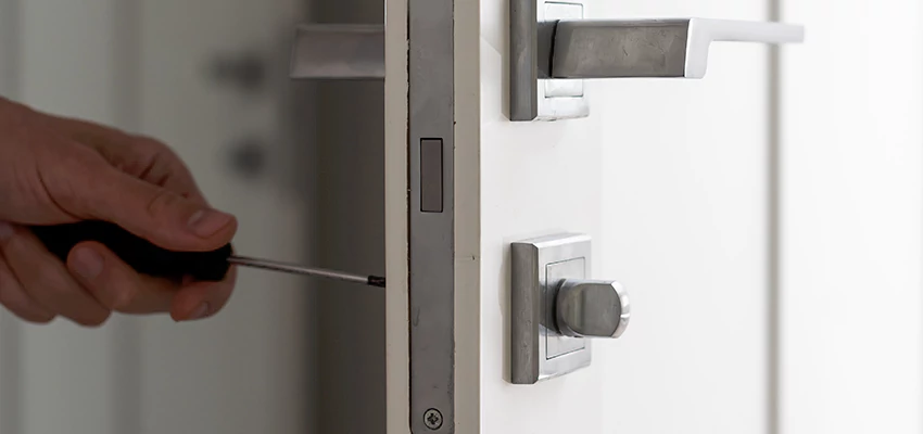 Key Programming Locksmith Open Now in Des Plaines, Illinois